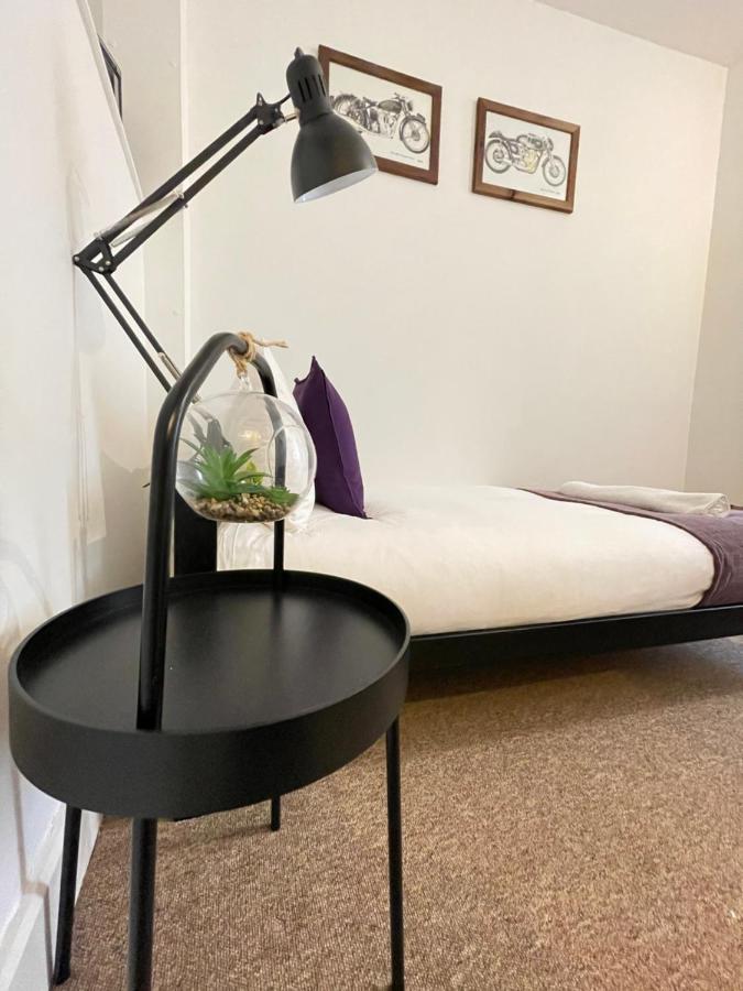 Central Located Two Bedroom Suite Bristol Esterno foto
