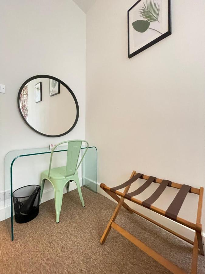 Central Located Two Bedroom Suite Bristol Esterno foto